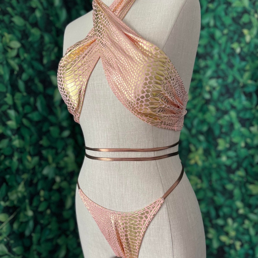 Rose Gold Goddess Rave Outfit. Rave Set. Matching Rave Set. - Picture 4 of 4